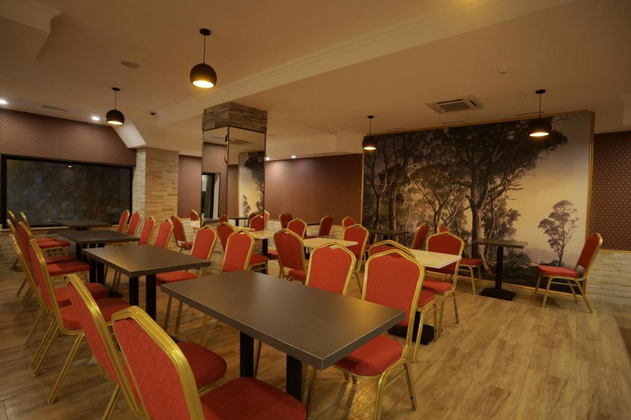 Redline Hotel Τυφλίδα Εξωτερικό φωτογραφία