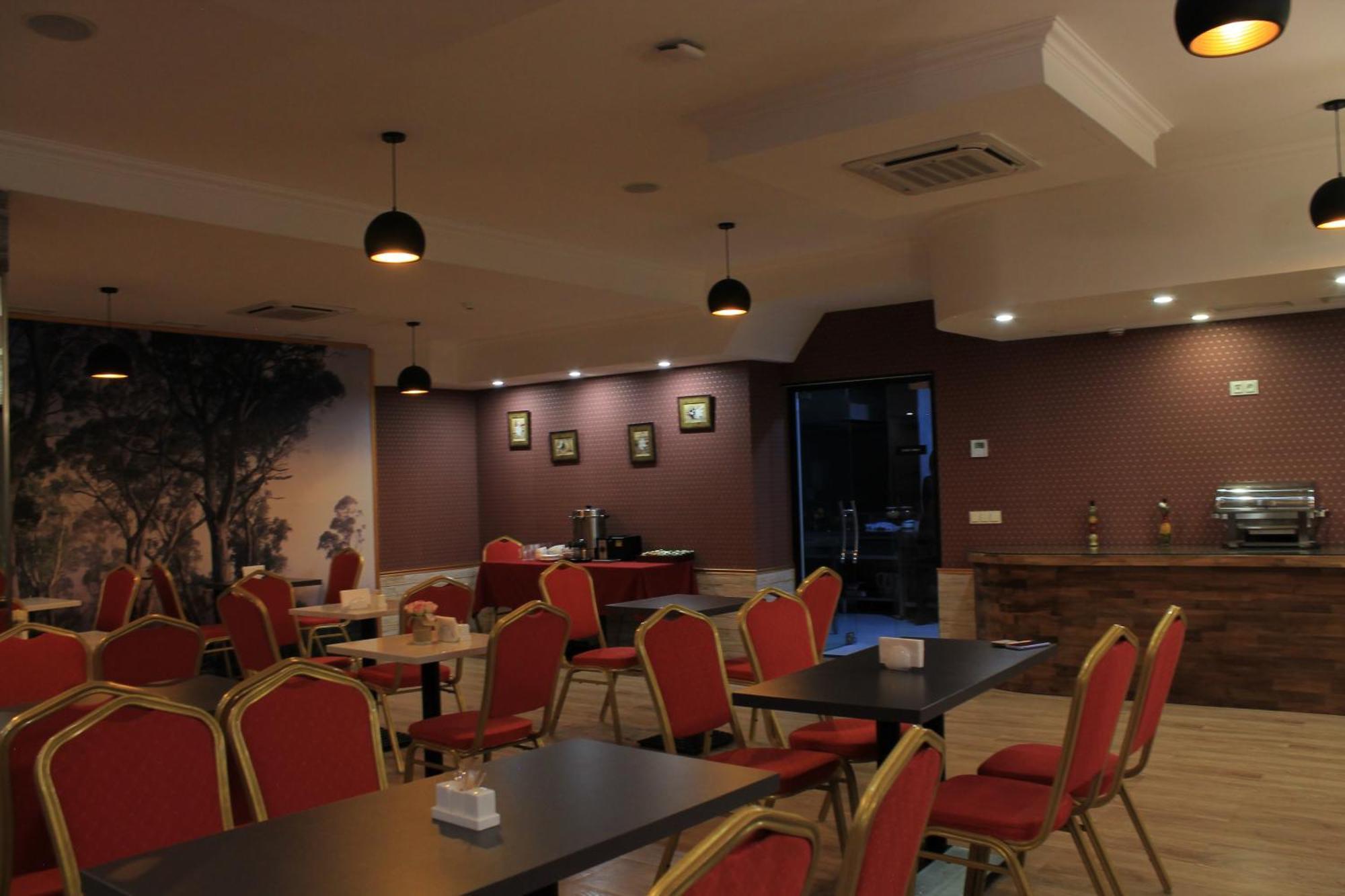 Redline Hotel Τυφλίδα Εξωτερικό φωτογραφία