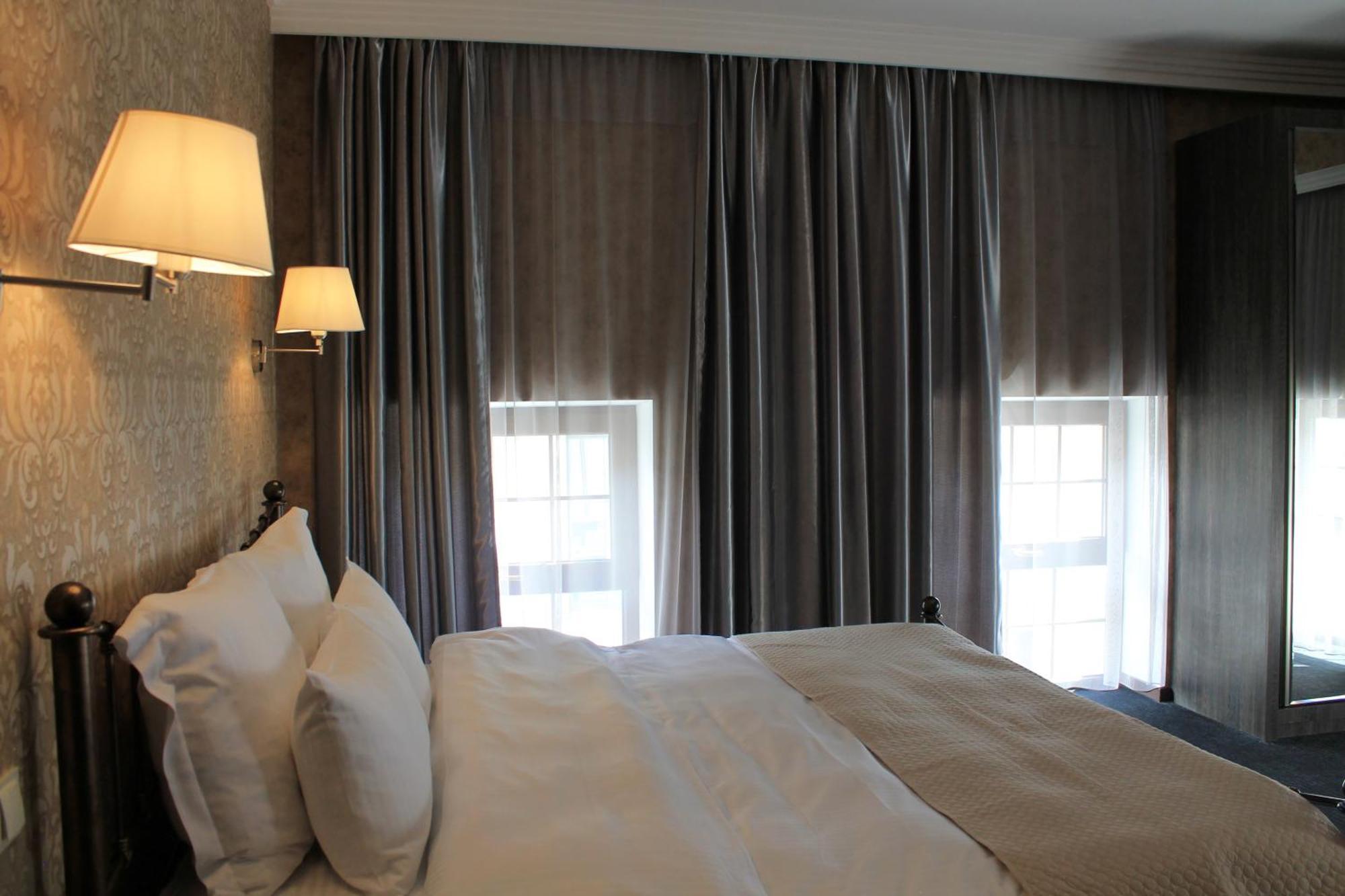 Redline Hotel Τυφλίδα Εξωτερικό φωτογραφία