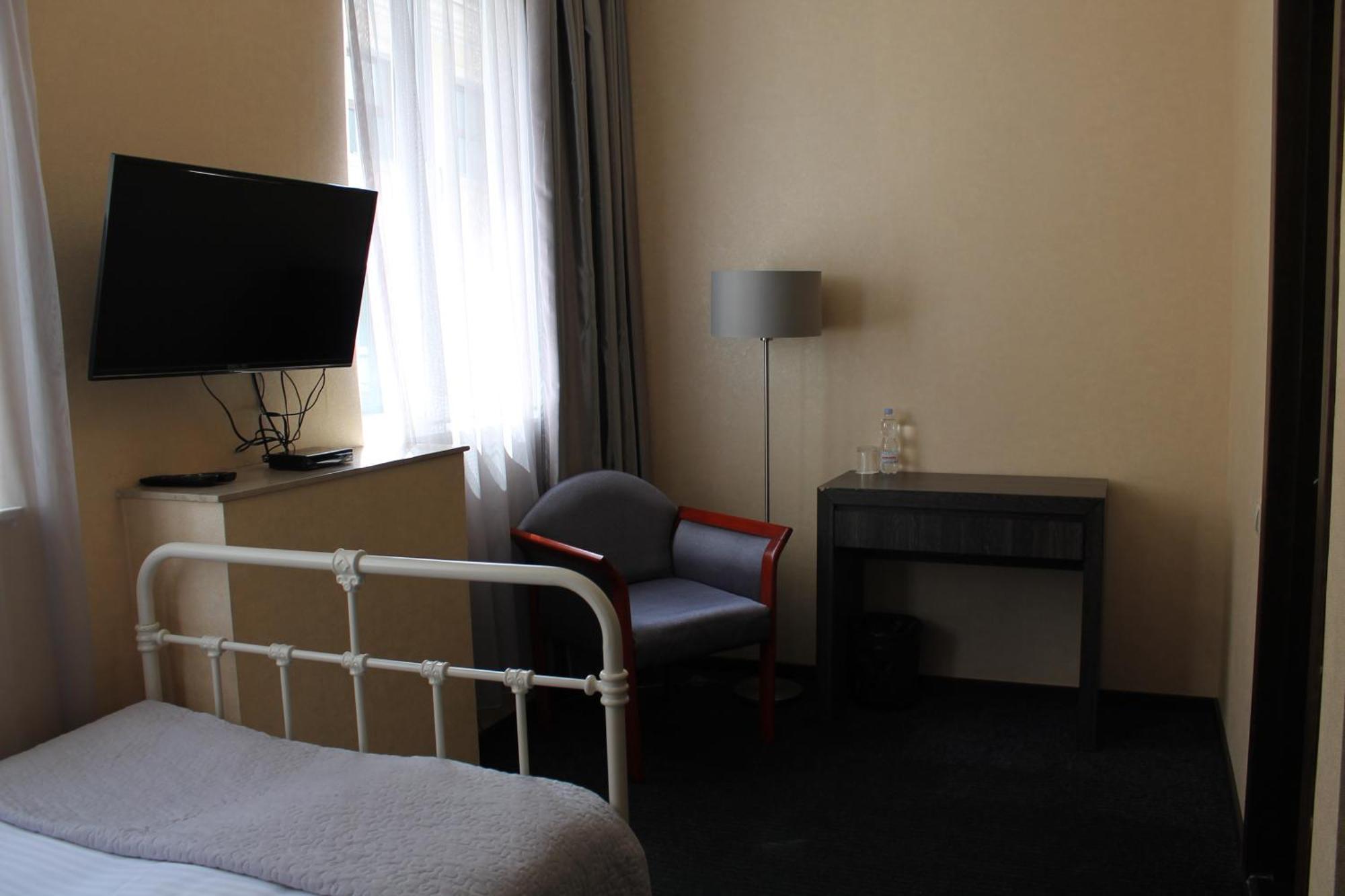 Redline Hotel Τυφλίδα Εξωτερικό φωτογραφία