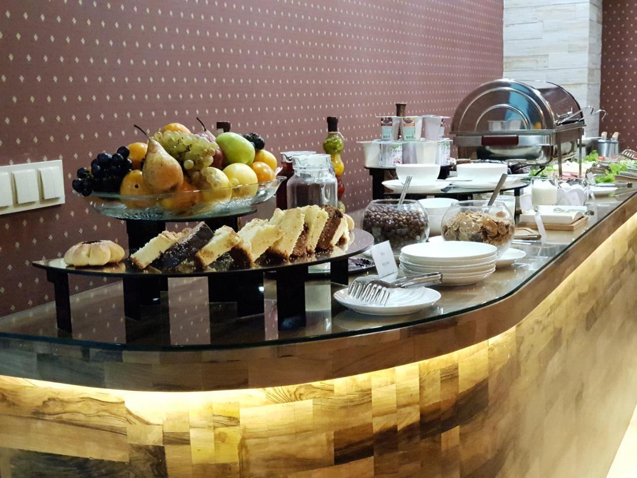 Redline Hotel Τυφλίδα Εξωτερικό φωτογραφία